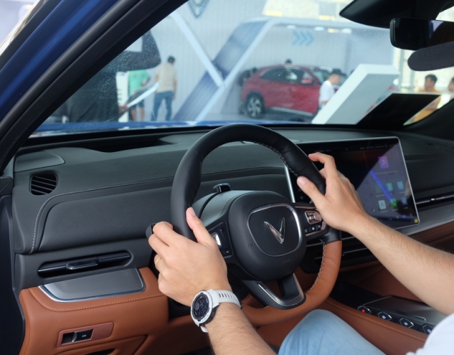 Thuê xe tự lái mùa Tết vẫn hút khách dù giá cao